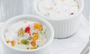 Los yogures con trozos de fruta o cereales suelen perder sus propiedades antes y son más  propensos a la contaminación.